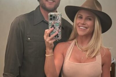 PHOTOS: Matthew Stafford’s Wife Kelly Went Viral In Her Stunning Black Swimsuit