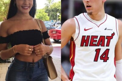 Tyler Herro Mak*s Out With Thonged-Out Katya Elise Henry, Grabs A Handful of Butt While On Boat (PICS)